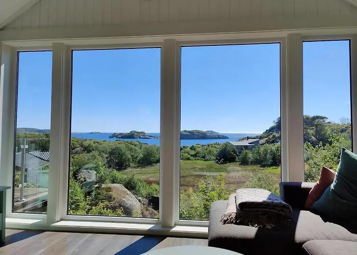 Private Gem With Padding And Oceanview * 曼达尔
